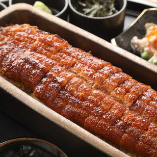 특산물 "일본 장어"와 선택할 수 있는 코스 요리로 호화로운 시간을 즐기세요◎