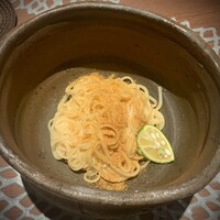 魚坐 - 