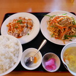 歡慶樓 - 料理写真:ご飯は大もりでーす☆