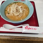 くるまやラーメン - 料理写真: