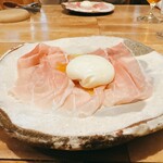 289520421 - おこっぺ牛乳で作る出来立て自家製モッツァレラと生ハム