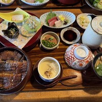 炭焼 うな富士 天白別邸 - 