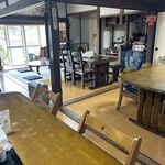 あづまや虹 - 内観