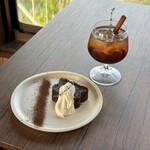 and moon - チョコブラウニー　450円