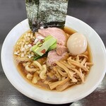 自家製手打ち麺 禿 - 醤油らーめん  1,100円（特製トッピング 450円）