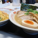 餃子の王将 - 餃子の王将ラーメン＆天津飯（京風ダレ）