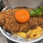 #カツ丼は人を幸せにする 日本橋本店 - 