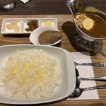 欧風カレー ガヴィアル コレド室町2号店 - 