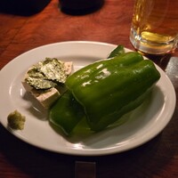 カルネジーオ イースト - 