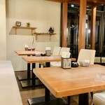 白壁カフェ花ごよみ - 店内