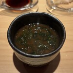 鮨処 池上 - 天草の新物のアオサの赤出汁