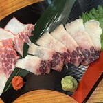 漁師直営 地魚料理 観音丸 - ☆鯨