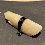 鮨処 池上 - 知多半島の新物のたいらぎ貝柱