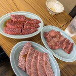 精肉・焼肉 とよおか - ロース、上タン塩、上カルビ