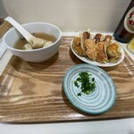 ぎょうざ屋 - 焼ぎょうざ・水ぎょうざ