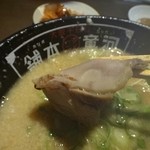 河童ラーメン本舗 - チャーシューアップ