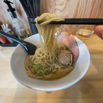 中華そば みつ葉 - 麺リフトしてみました