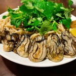 麺屋　たか - ぷりぷりな牡蠣がいっぱい乗って来ました