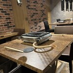 焼肉うしどし - テーブル席