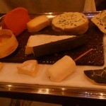 シェ・イノ - チーズワゴン