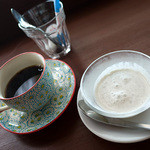 ドゥワンチャン - ランチのデザートとコーヒー。