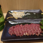 會津・喜多方らーめん 愛絆 - 会津の馬刺し