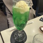 喫茶室ルノアール - 
