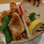 すし和食のお店田まい - とらふぐ唐揚げ