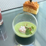 バー＆ラウンジ  トゥエンティエイト - 