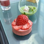 バー＆ラウンジ  トゥエンティエイト - 