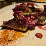 Trattoria Tabule - 鰹の藁焼きとトレビス