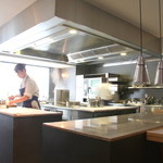 Point - オープンキッチン