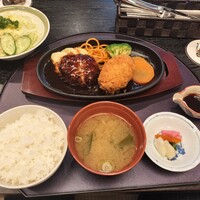 鉄板焼きすき焼きしゃぶしゃぶ いちふじ - 