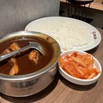 デリー プラナーリ - 