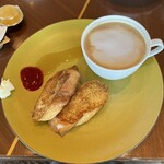 名古屋マリオットアソシアホテル - フレンチトースト&カプチーノ
