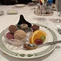 ロウリーズ・ザ・プライムリブ 恵比寿ガーデンプレイス店 - 