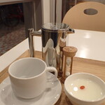 トーコーキッチン - 杏仁豆腐 ホットコーヒー