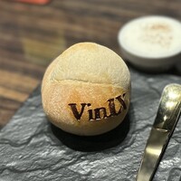 VinIX - 