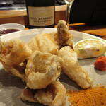 魚虎 - モエ・エ・シャンドン(白) 9900円、カレイ唐揚 1380円～1680円