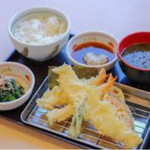 天丼・天ぷら本舗 さん天 - 