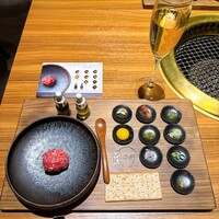 中目黒焼肉 登牛門 - 