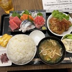 わ楽 - お刺身4種盛り•ザンタレ付き定食　R7.3.10