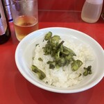 武蔵家 - ごはん（中サイズ）に卓上青ガッパをちょい乗せ