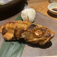 魚匠 銀平 道頓堀店 - キンキの塩焼き。姿焼き笑。皮目のカリカリ感と塩加減。脂の乗ったホクホクの身が最高でした。