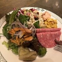 ロウリーズ・ザ・プライムリブ 恵比寿ガーデンプレイス店 - 