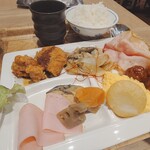 ホテルルートイン - 料理写真:一通りある感じです