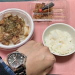 やきとりたけちゃん - 左腕のお供と