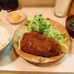 とんかつ定食