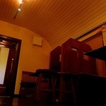 ルースザバー - テーブル席