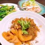 福琳 - 魯肉飯（ルーローハン）